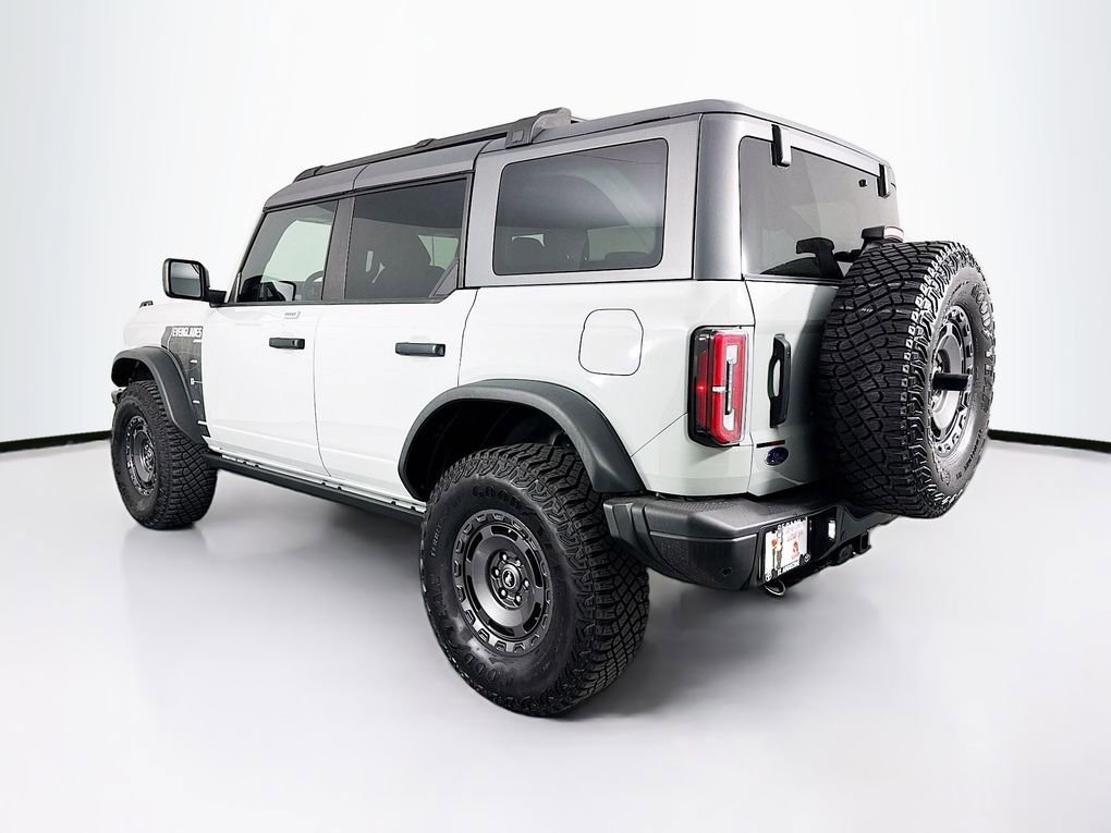 Used 2023 Ford Bronco Everglades image 7
