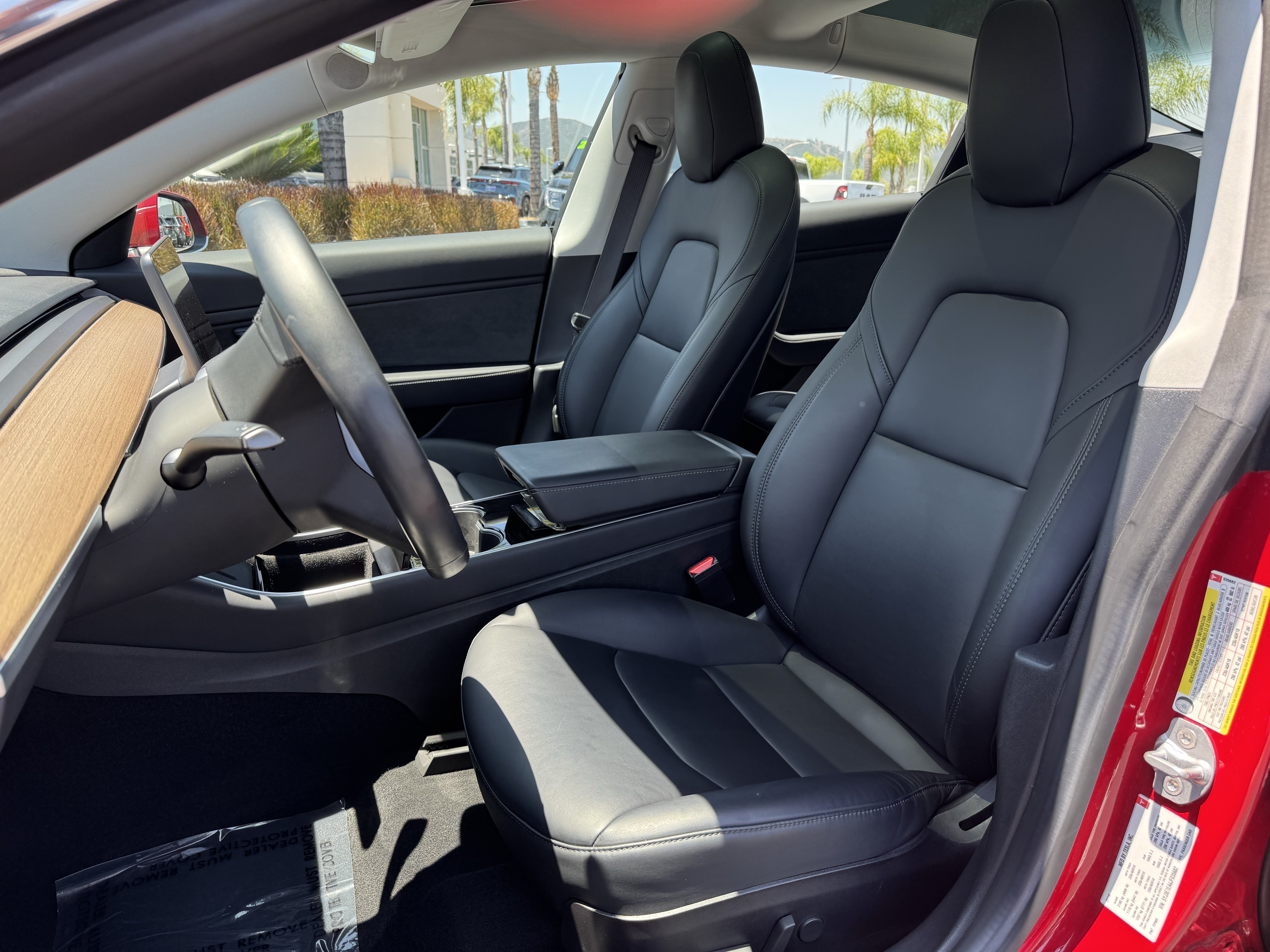 Used 2018 Tesla Model 3 Long Range RWD image 15