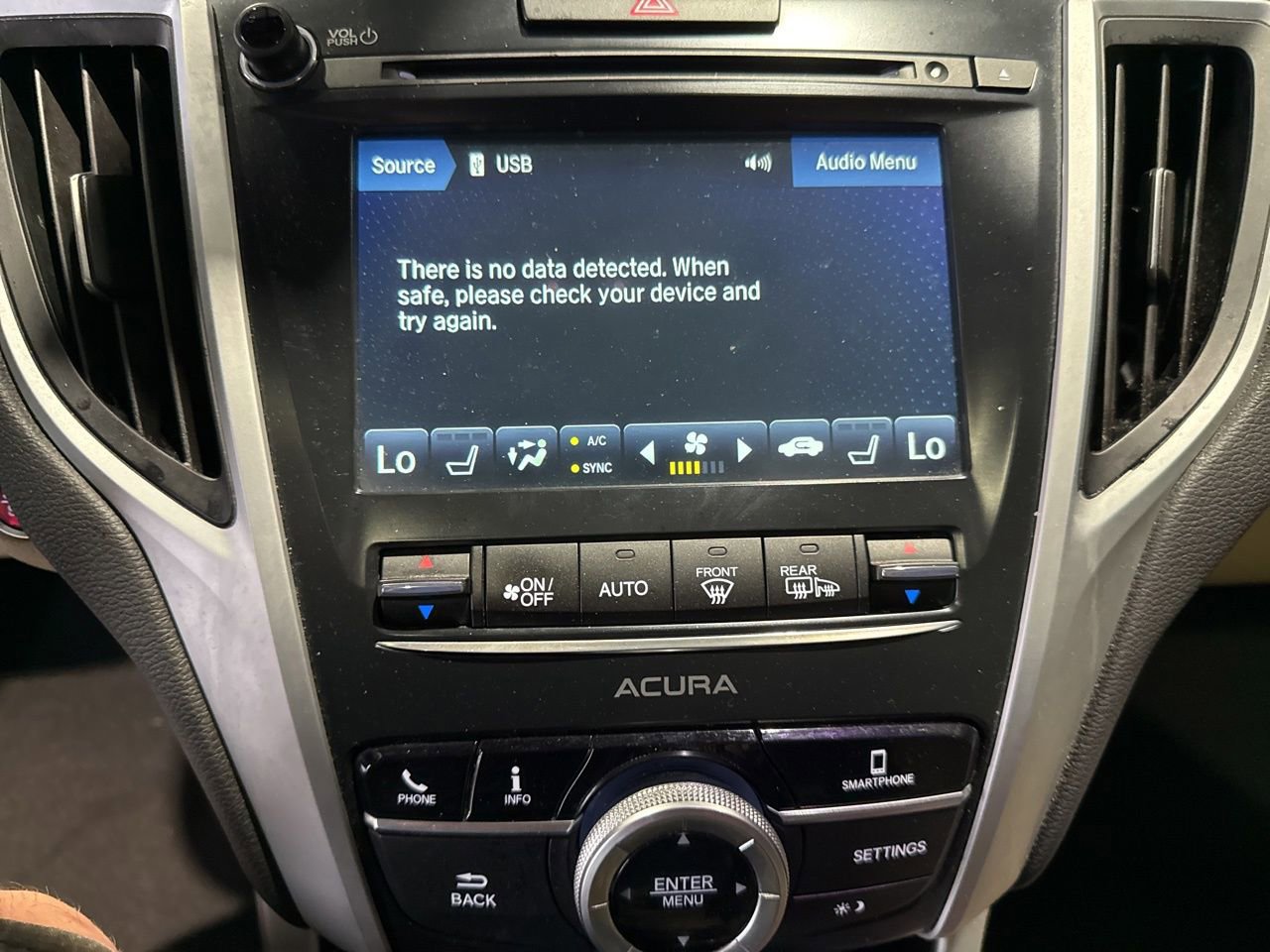 Used 2020 Acura TLX image 25