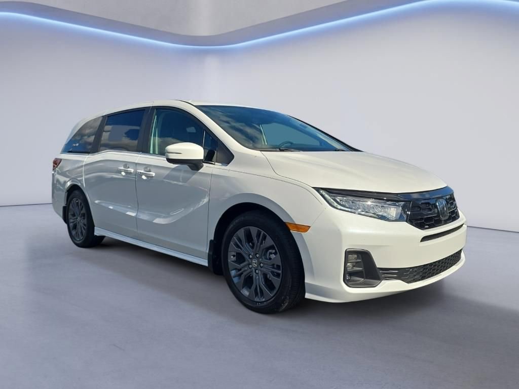 New 2026 Honda Odyssey Touring image 8