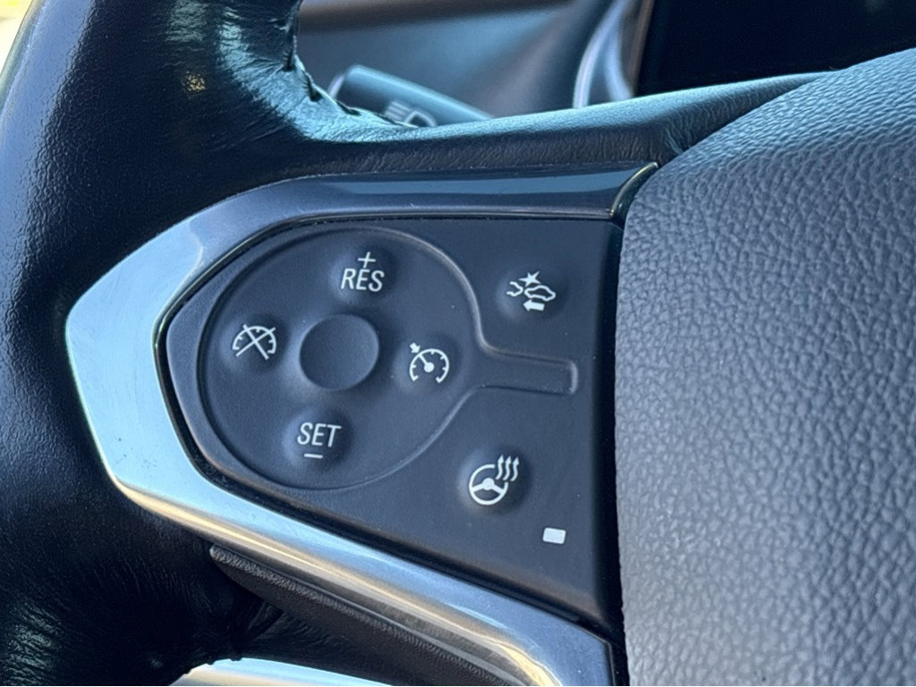 Used 2022 Chevrolet Traverse RS AWD/4WD image 11