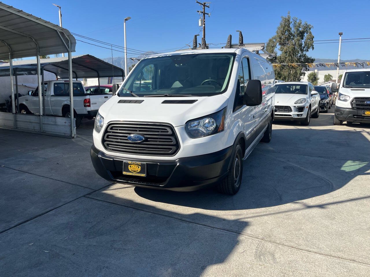Used 2018 Ford Transit 250 148 Low Roof RWD image 3