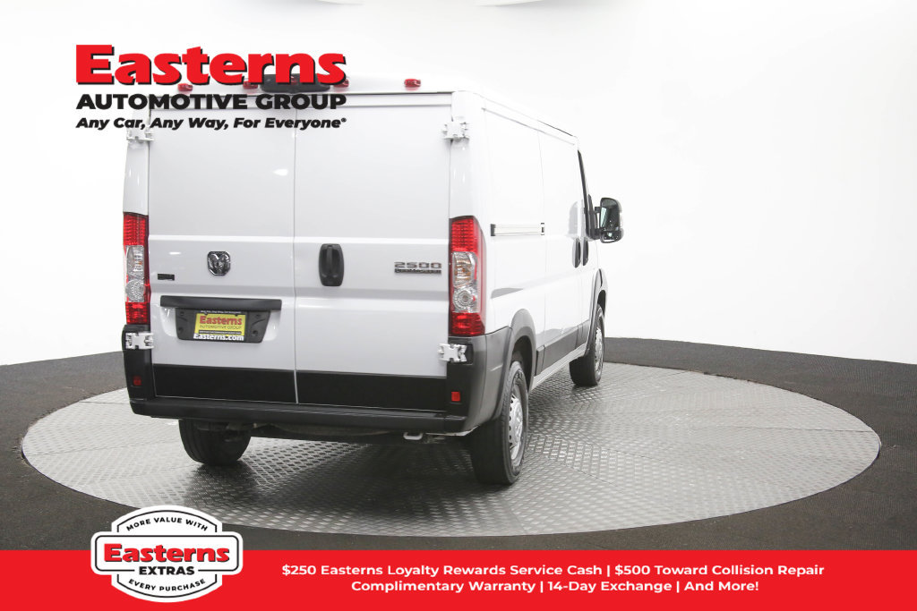 Used 2025 RAM ProMaster 2500 w/ Convenience Group FWD image 34