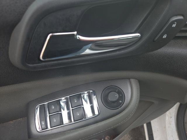 Used 2013 Chevrolet Malibu LS image 20