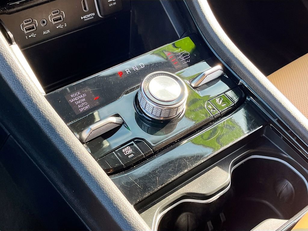 Certified 2024 Jeep Grand Cherokee Summit image 17