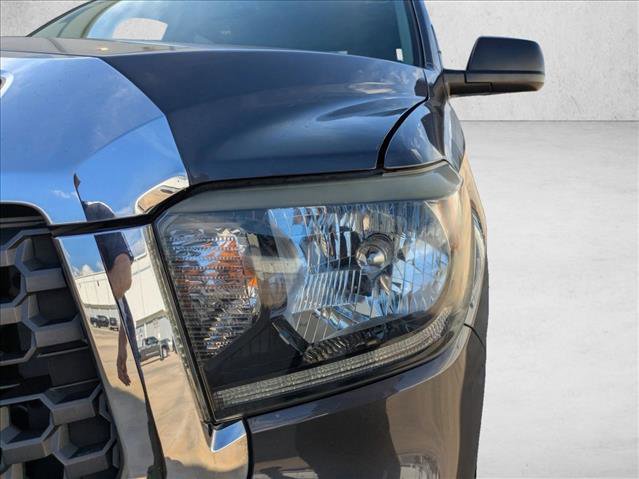 Used 2018 Toyota Tundra SR5 image 9