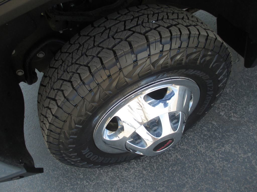 Used 2022 GMC Sierra 3500 SLE w/ SLE Value Package image 15