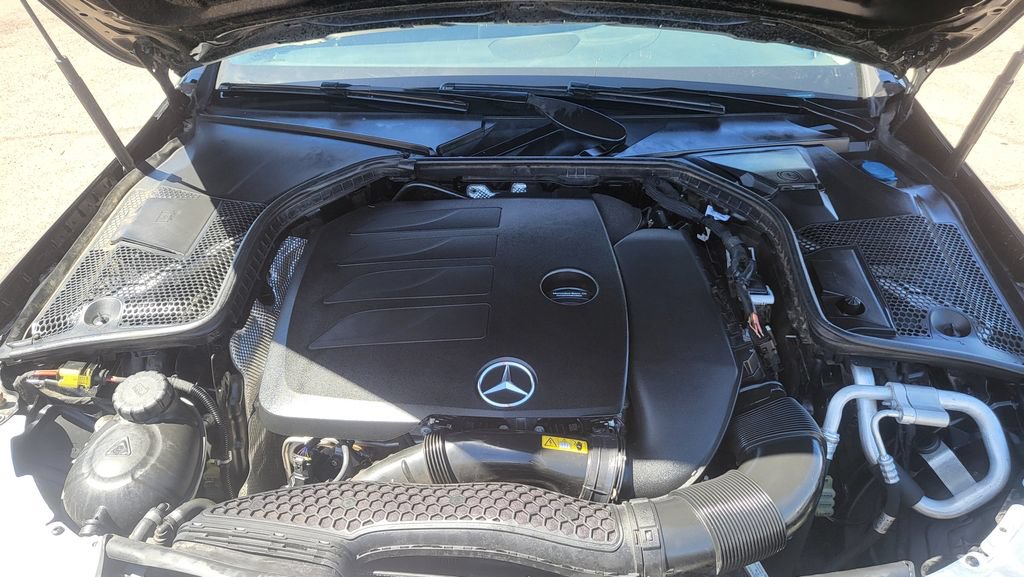 Used 2019 Mercedes-Benz C 300 Sedan image 37