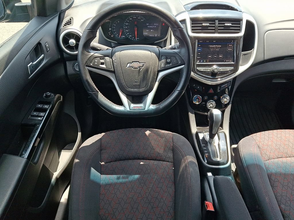 Used 2020 Chevrolet Sonic LT w/ Convenience Package FWD image 2