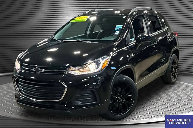 Used 2020 Chevrolet Trax LT w/ LT Convenience Package