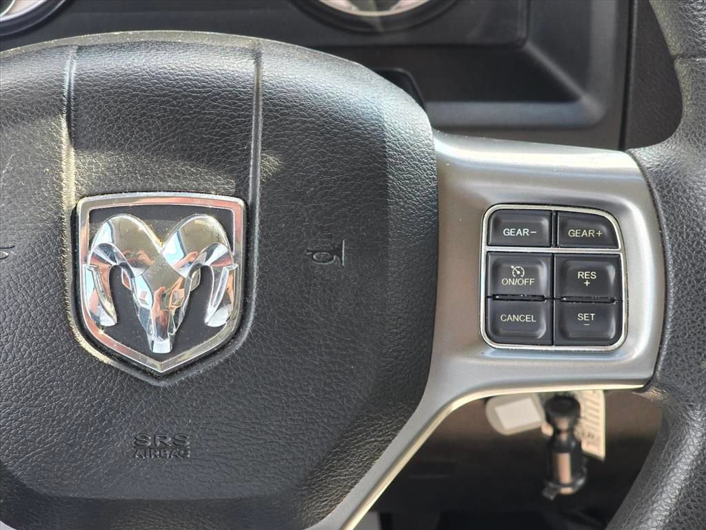 Used 2021 RAM 1500 Classic SLT AWD/4WD image 14
