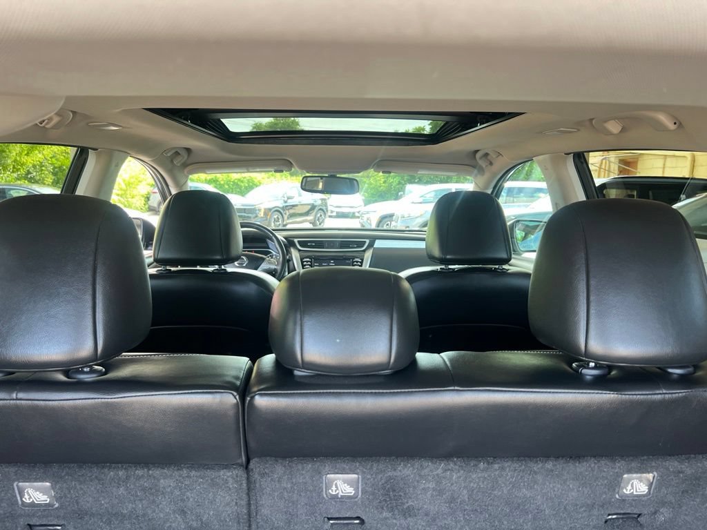 Used 2017 Nissan Murano Platinum w/ Platinum Technology Package AWD/4WD image 14