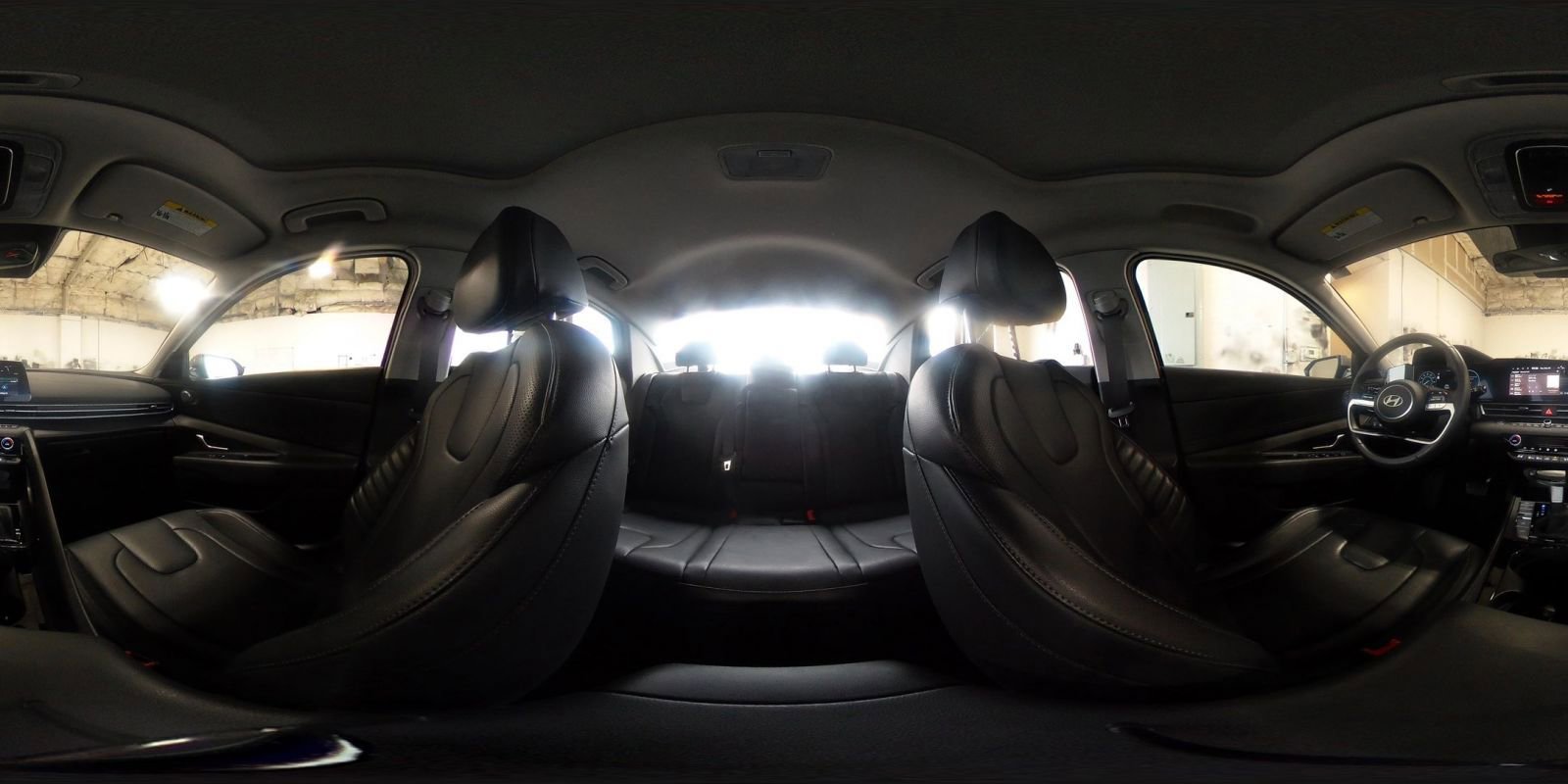 Used 2025 Hyundai Elantra Limited image 44