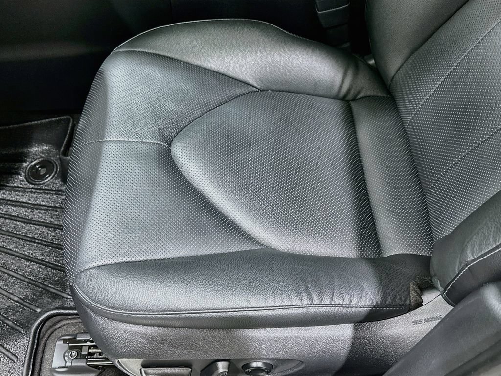 Used 2024 Toyota Grand Highlander AWD image 19