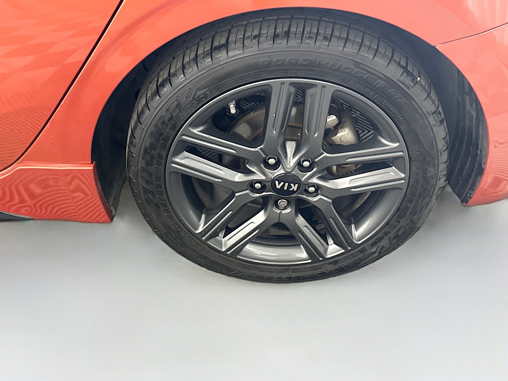 Used 2020 Kia Forte GT-Line w/ GT-Line Premium Package FWD image 11