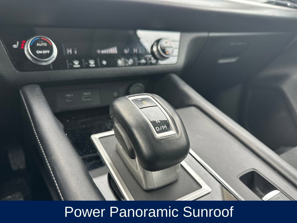 Used 2024 Mitsubishi Outlander SE image 18