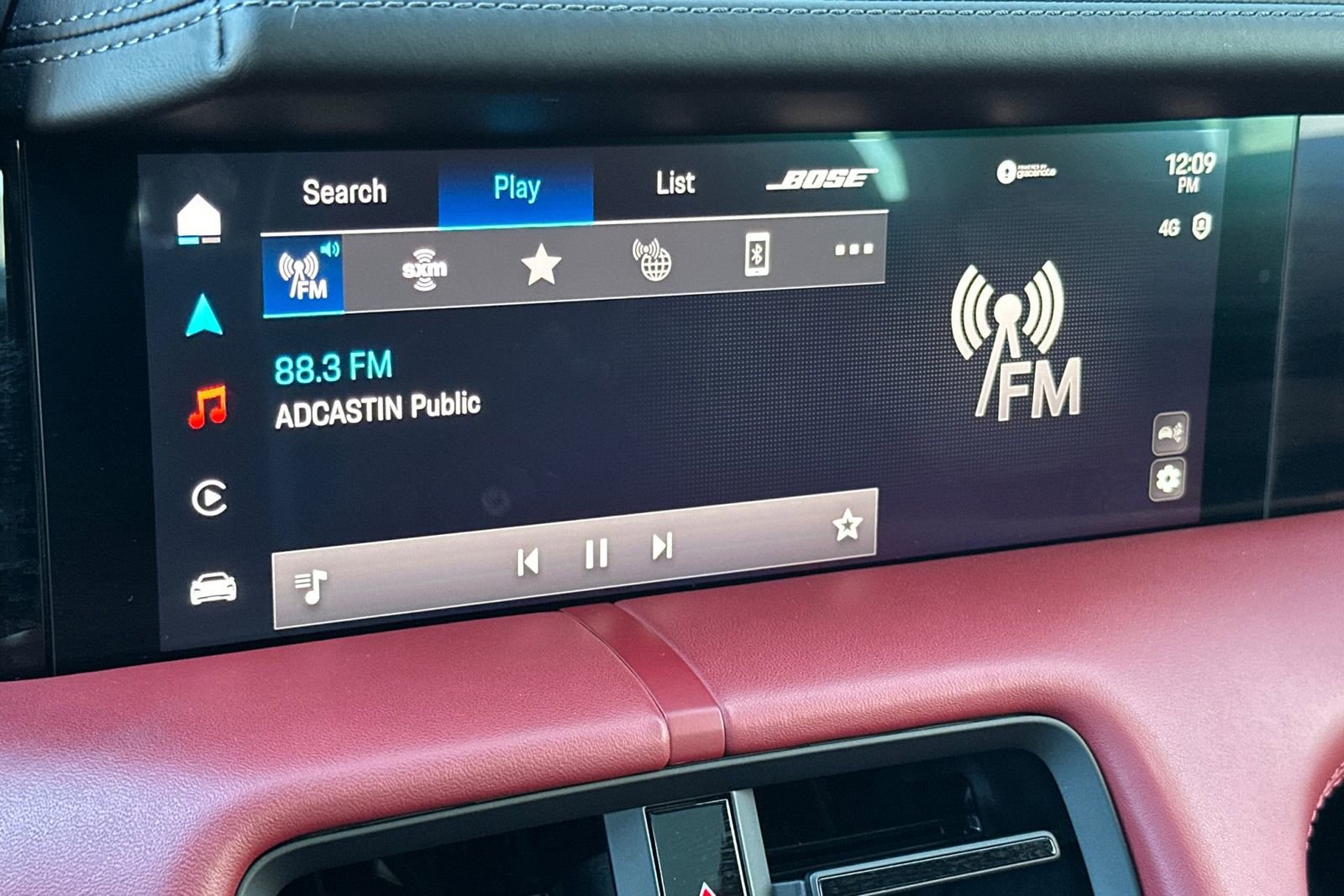 Certified 2025 Porsche Taycan Turbo image 22