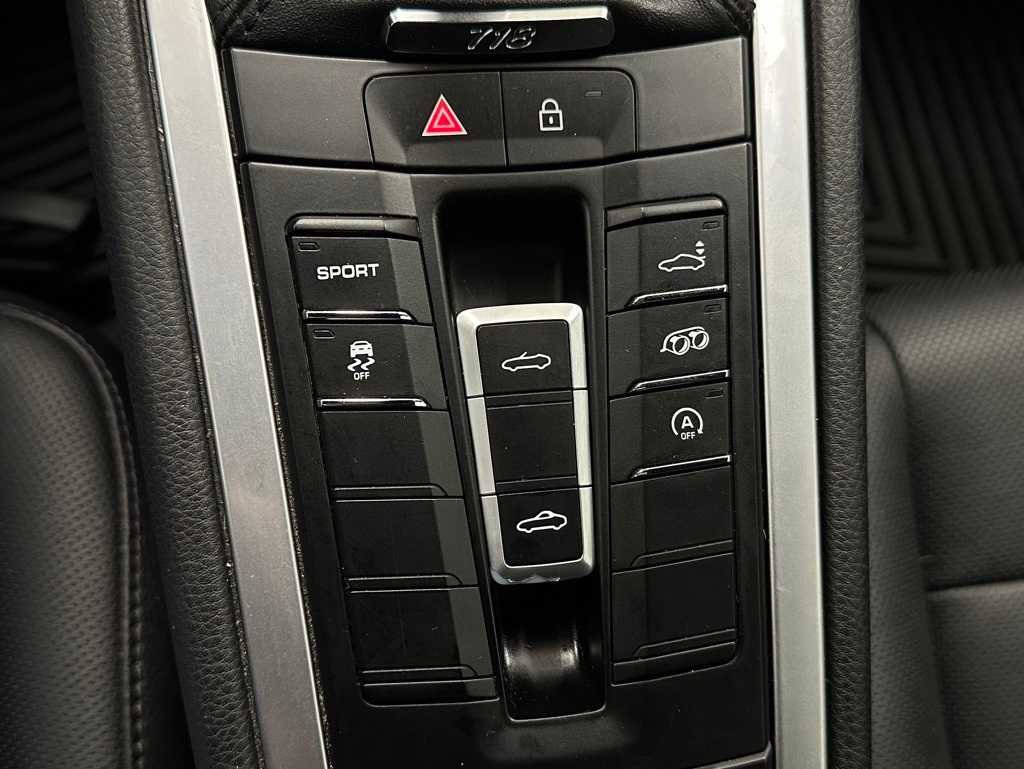 Used 2024 Porsche 718 Boxster S image 29