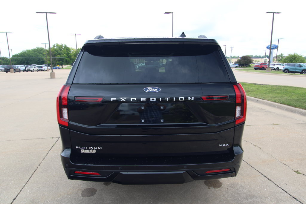 New 2027 Ford Expedition Max Platinum w/ Platinum Ultimate Package AWD/4WD image 18