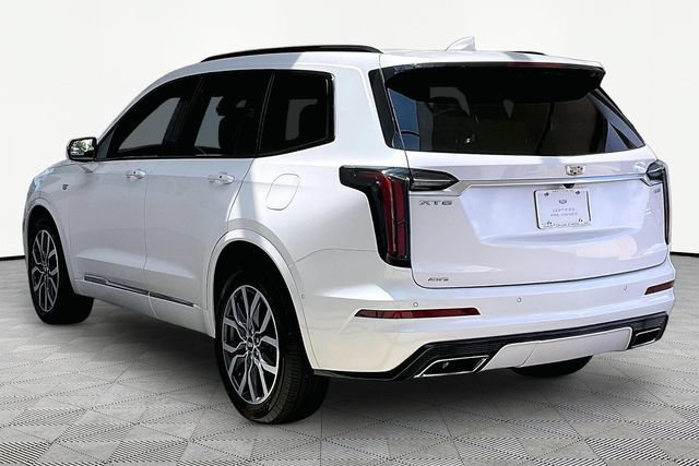 Certified 2024 Cadillac XT6 Sport w/ Platinum Package AWD/4WD image 4