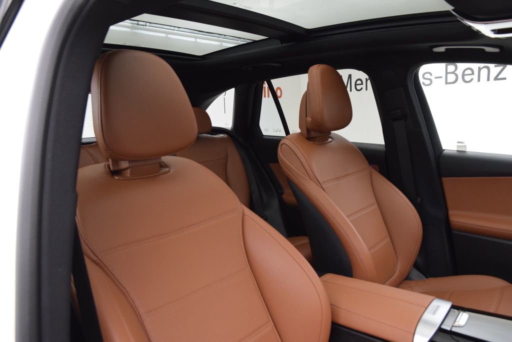 Certified 2026 Mercedes-Benz GLC 300 image 17