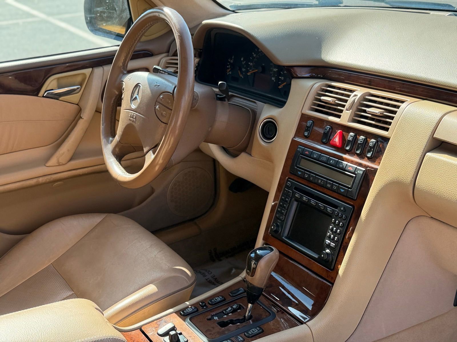 Used 2002 Mercedes-Benz E 320 4MATIC Sedan image 18