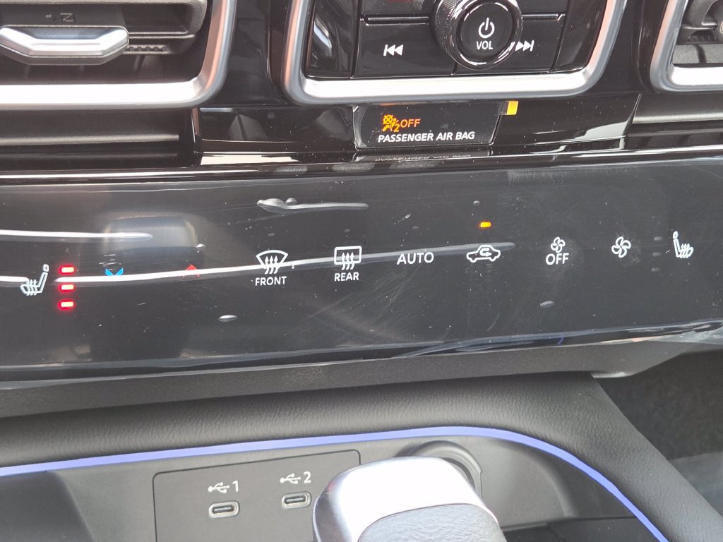 New 2026 Nissan Sentra SV w/ SV Convenience Package FWD image 28