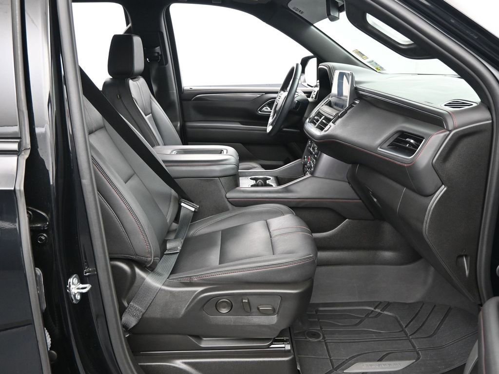 Used 2024 Chevrolet Tahoe RST w/ Sport Performance Package image 13