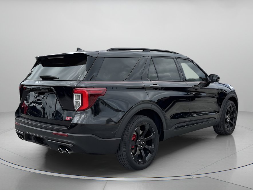 Certified 2023 Ford Explorer ST w/ Equipment Group 401A AWD/4WD image 3