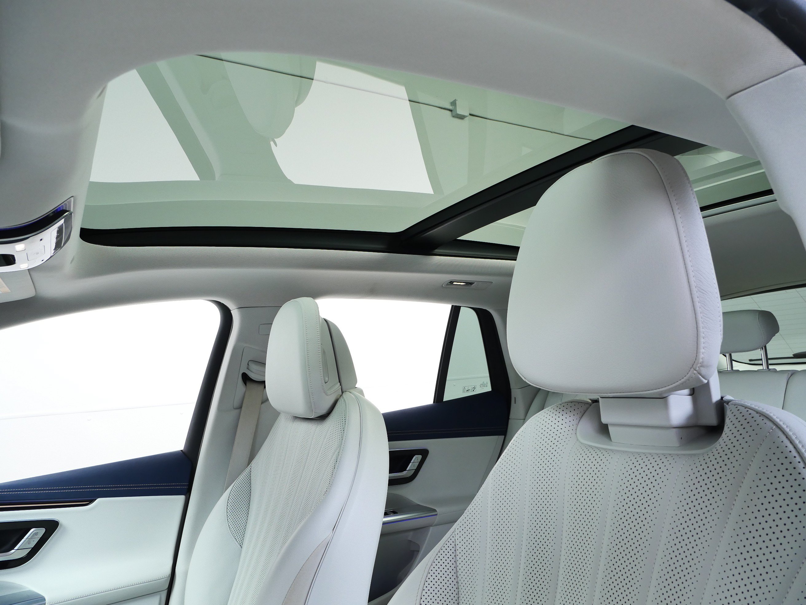 Certified 2023 Mercedes-Benz EQE 500 4MATIC SUV image 22