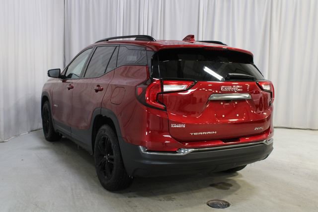 Used 2023 GMC Terrain AT4 image 25
