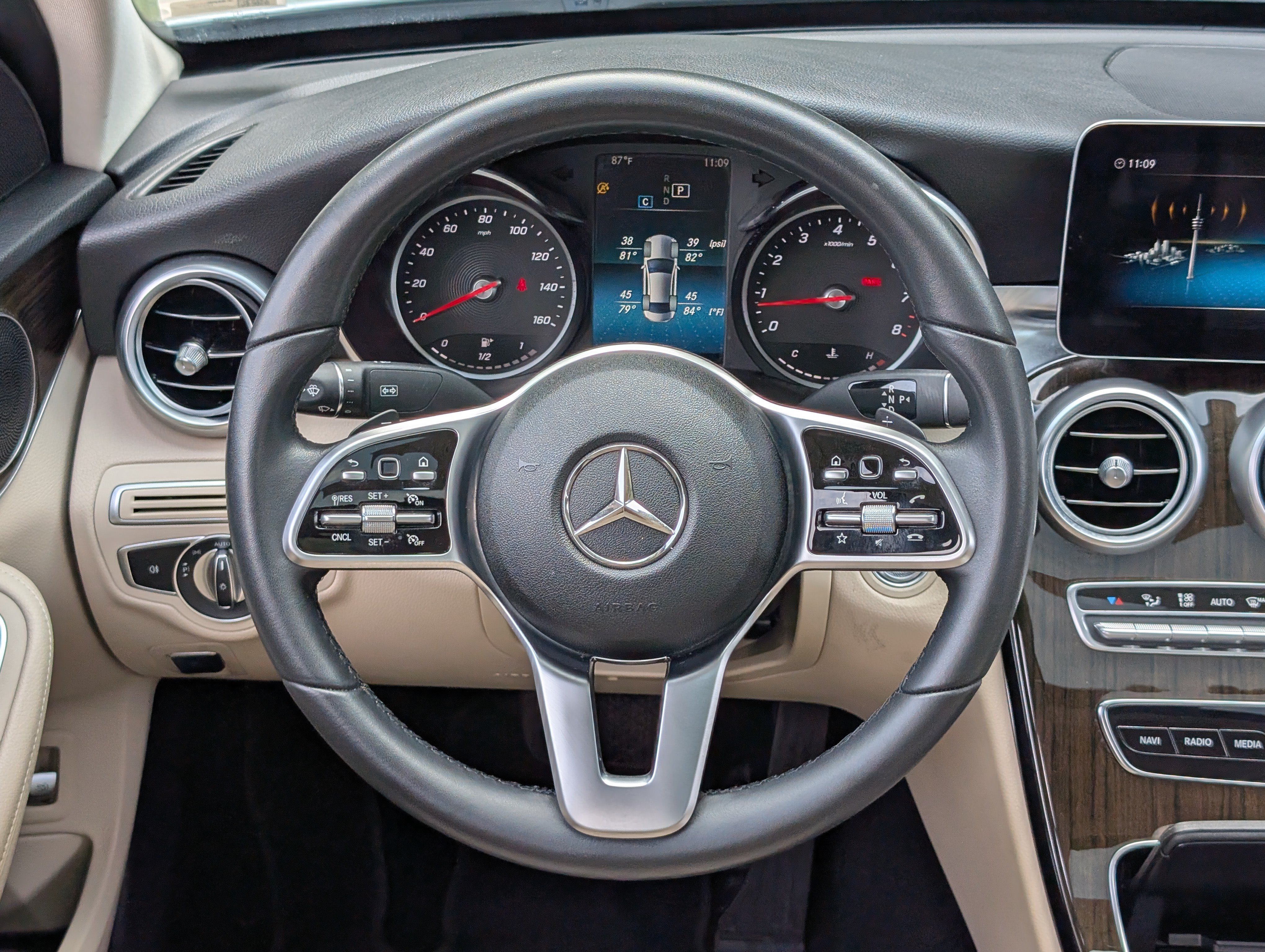 Used 2020 Mercedes-Benz C 300 Sedan image 25