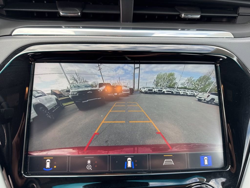 Used 2020 Chevrolet Bolt Premier w/ Infotainment Package image 19