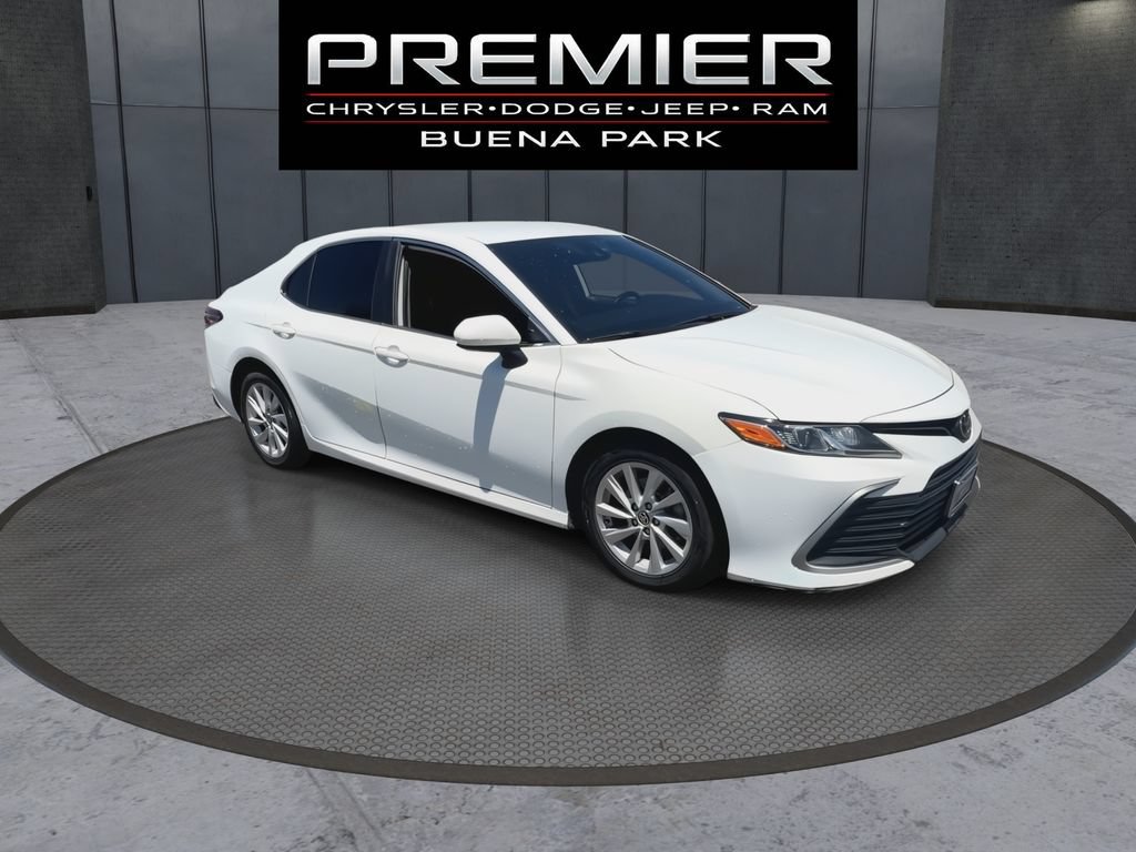Used 2023 Toyota Camry LE w/ Protection Package (Q2) (TMS) FWD video 2