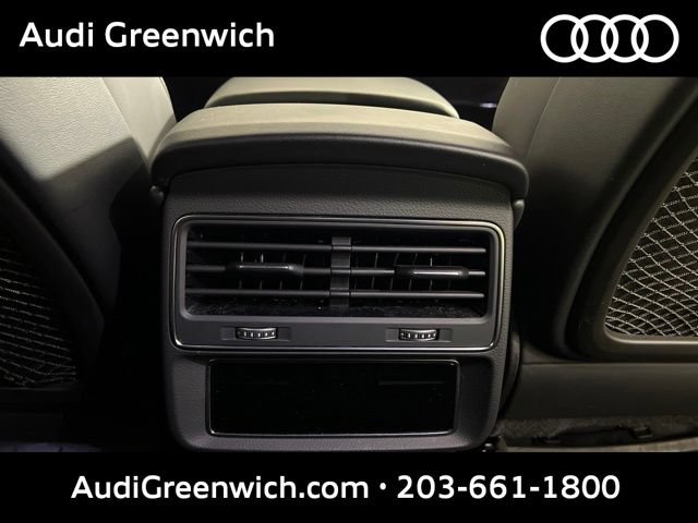 Used 2023 Audi SQ7 Prestige w/ Prestige Package AWD/4WD image 14