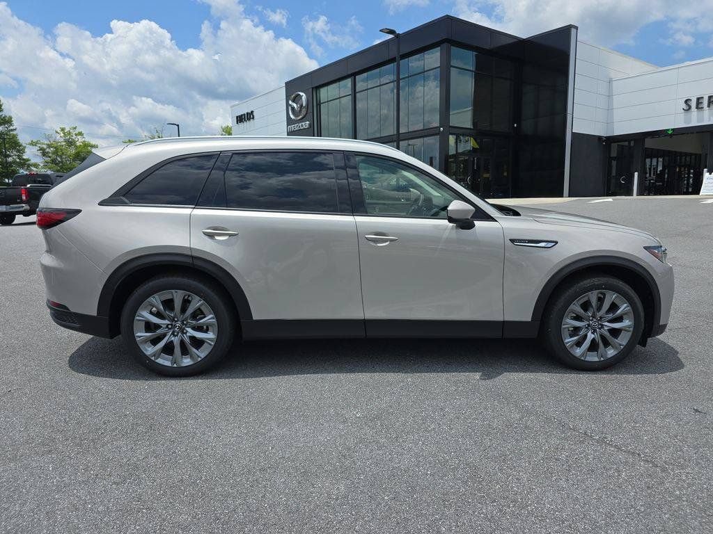 New 2026 MAZDA CX-90 3.3 Turbo w/ Preferred Package AWD/4WD image 2