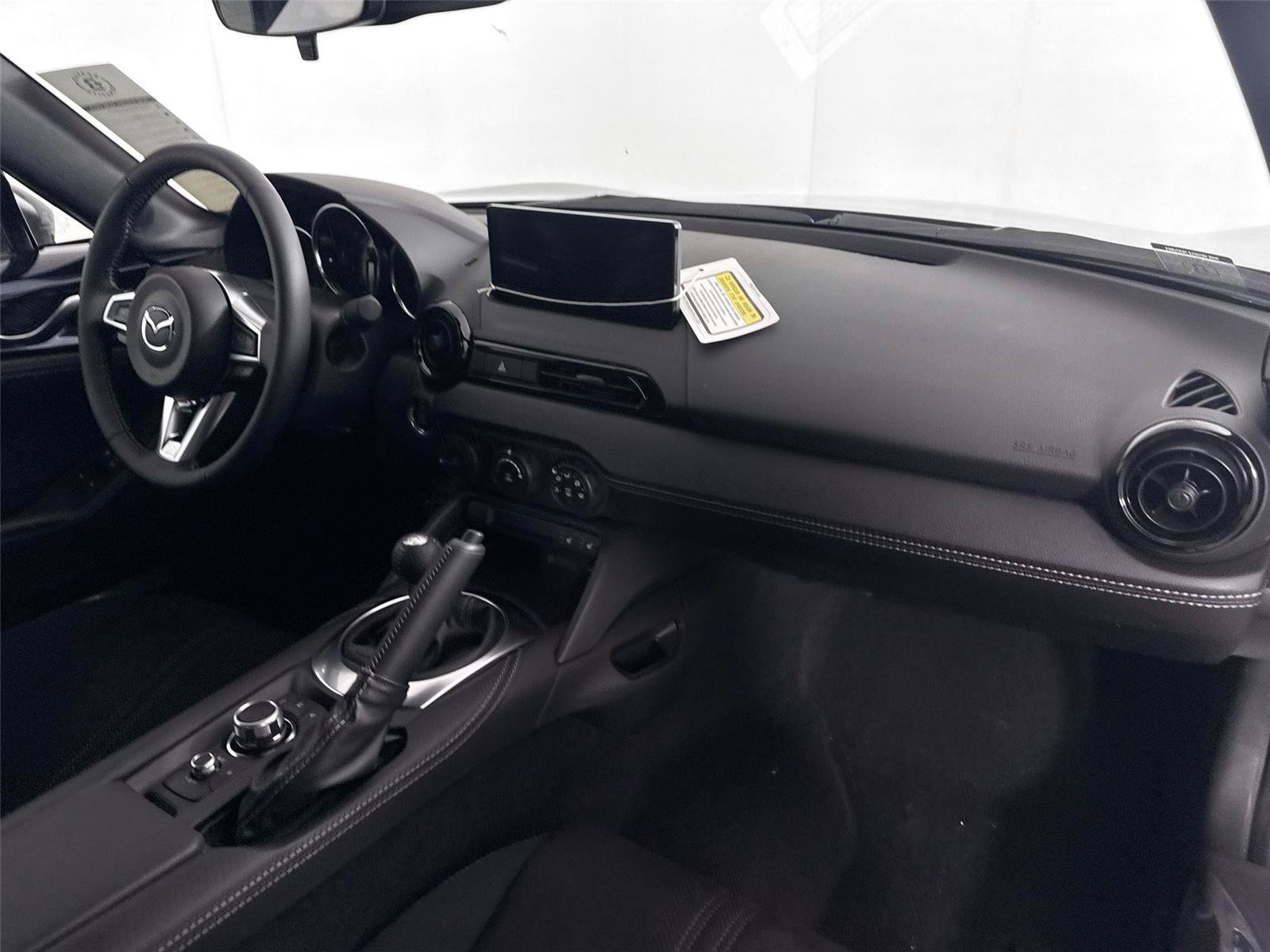 New 2026 MAZDA MX-5 Miata Club w/ Interior Package RWD image 39