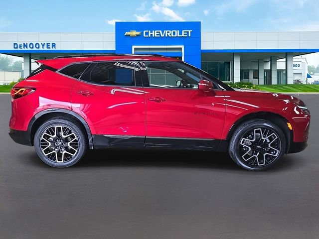 Used 2023 Chevrolet Blazer RS w/ Driver Confidence II Package image 8