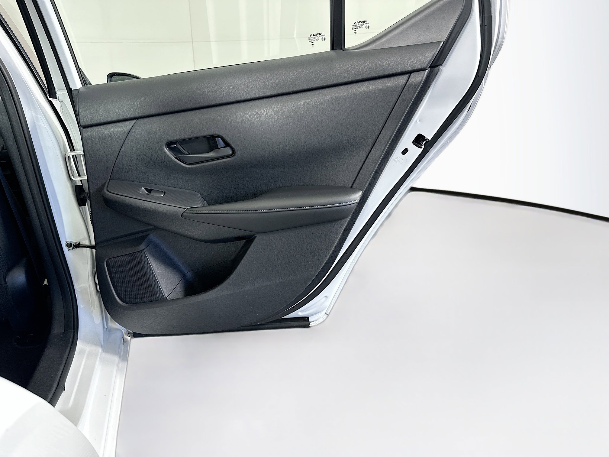 Used 2024 Nissan Sentra SV FWD image 27