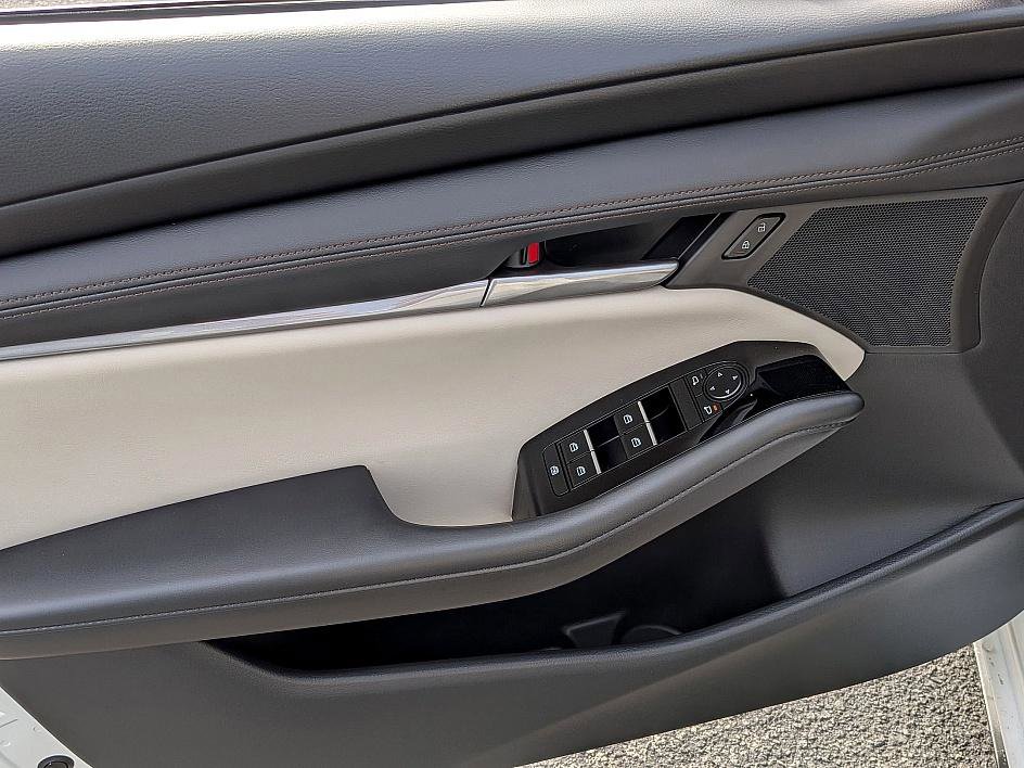 New 2026 MAZDA MAZDA3 2.5 S Sedan w/ Preferred Pkg image 11