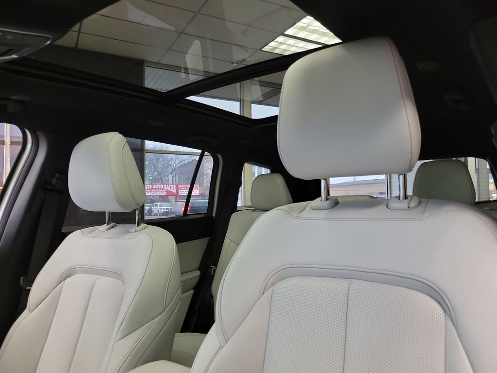 New 2026 Jeep Cherokee Limited image 25