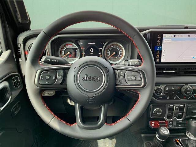 New 2024 Jeep Wrangler Unlimited Rubicon w/ Technology Group image 29