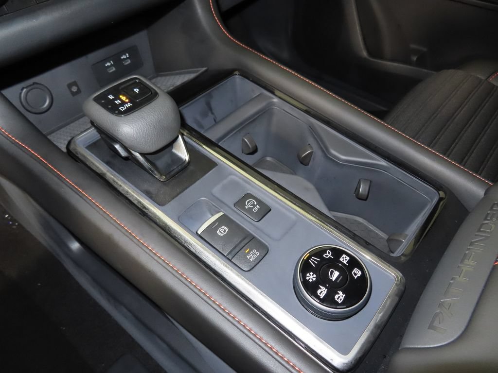 New 2026 Nissan Pathfinder Rock Creek w/ Rock Creek Premium Package AWD/4WD image 18