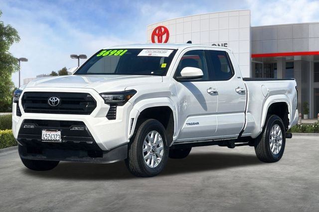 Used 2024 Toyota Tacoma SR5 image 10