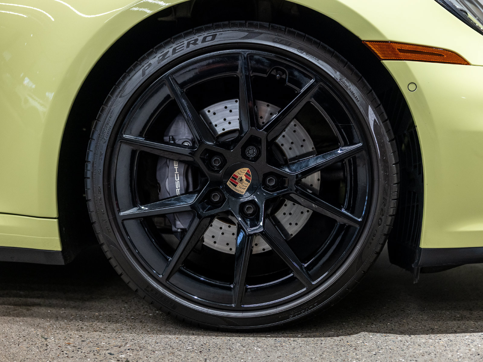 Certified 2025 Porsche 911 Carrera RWD image 19