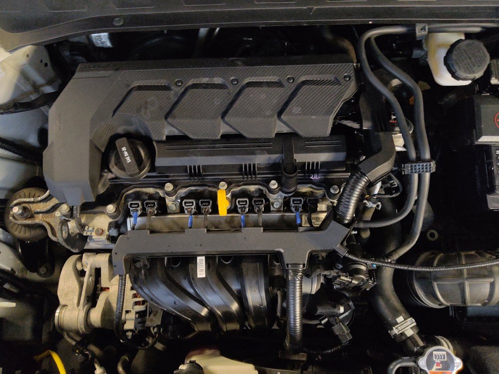 Used 2021 Hyundai Venue SEL FWD image 30