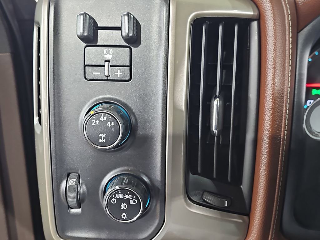 Certified 2016 Chevrolet Silverado 2500 High Country w/ Duramax Plus Package AWD/4WD image 31