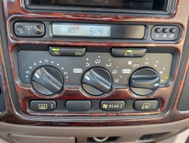 Used 1999 Toyota Land Cruiser AWD/4WD image 18