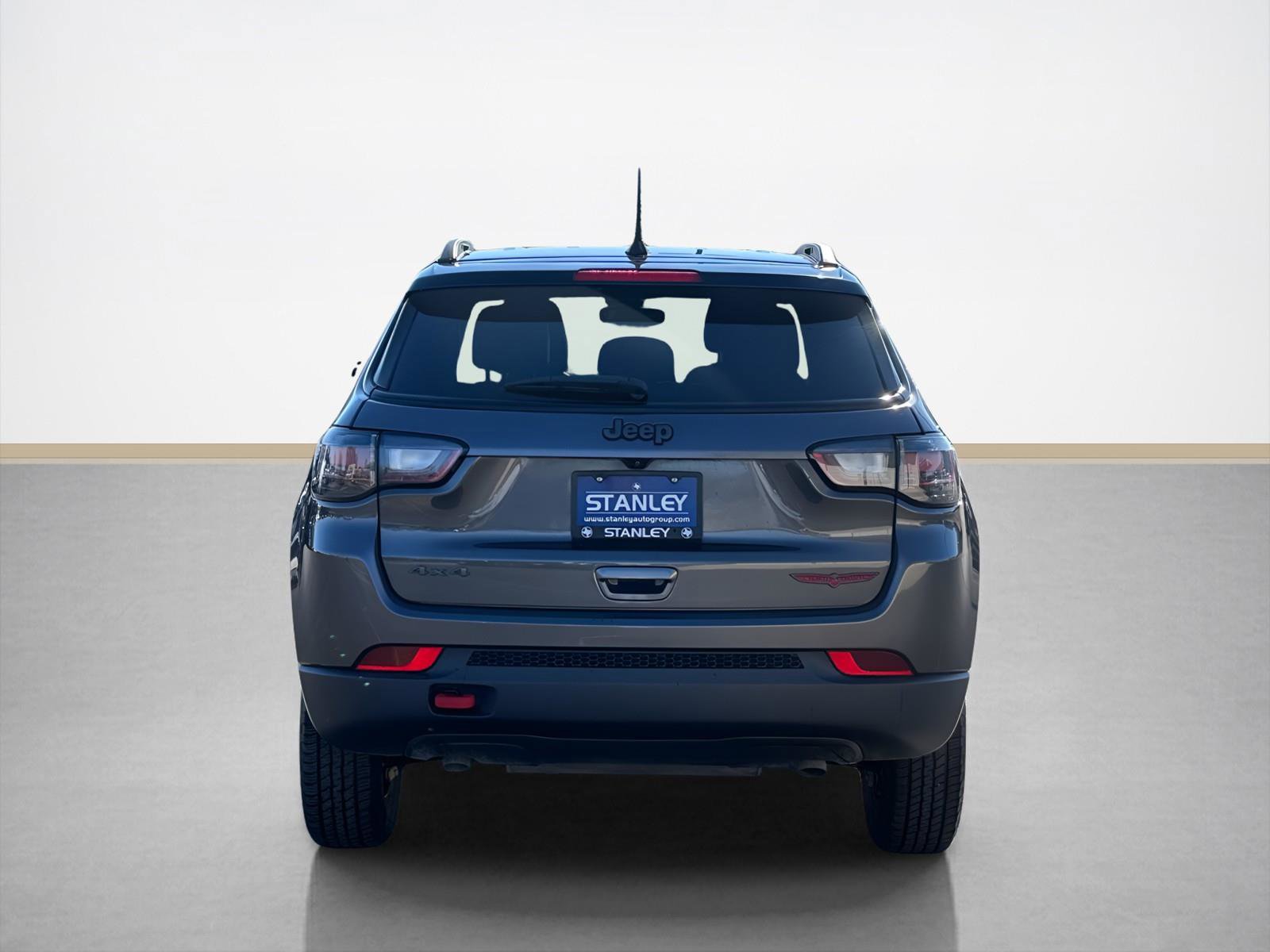 Used 2023 Jeep Compass Trailhawk w/ Trailhawk Elite Group image 6