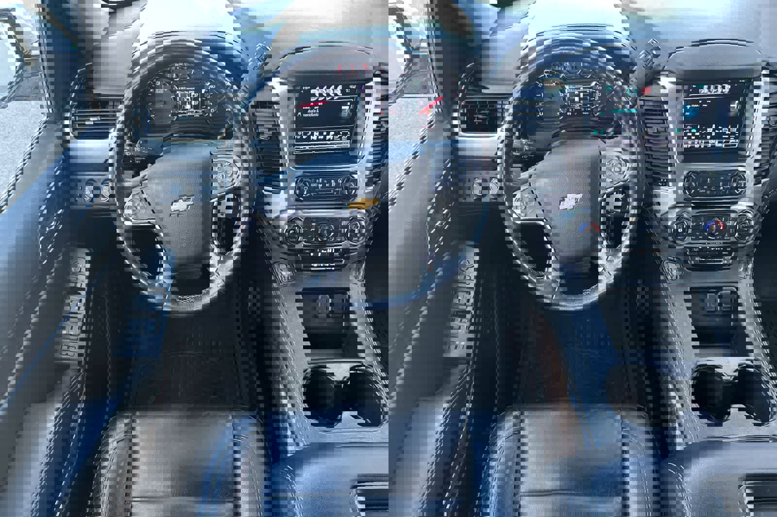 Used 2020 Chevrolet Tahoe LT image 14